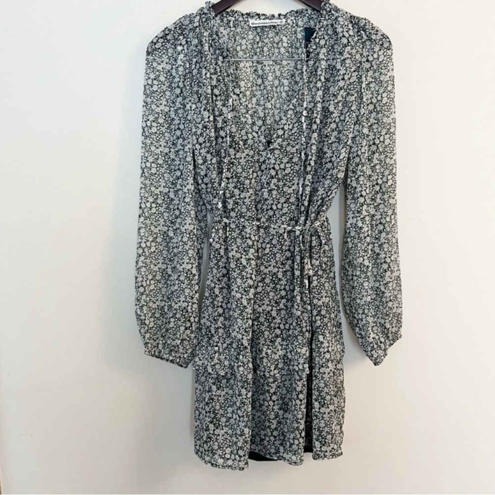 Abercrombie & Fitch Green/White Floral Tie Waist Mini Dress Size Medium